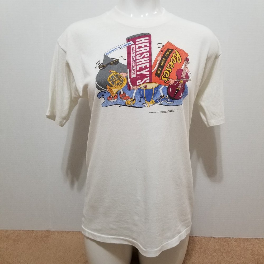 Hershey's shirt Large VINTAGE chocolate bar band graphic single stitch 1990
